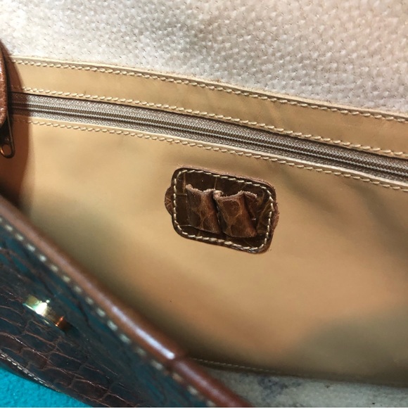 Alligator-Embossed Leather Fold-Over Crossbody Bag - Picture 8 of 9